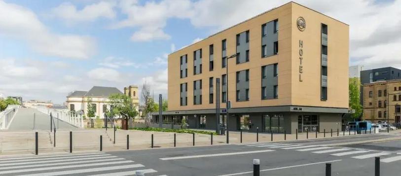 B&B Hotel Thionville Centre Gare Porte Du Luxembourg A31 Esterno foto